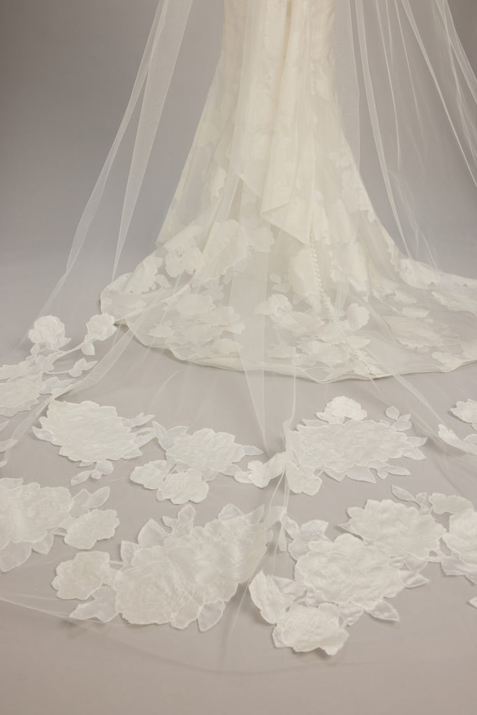Product Marcelina Veil Image