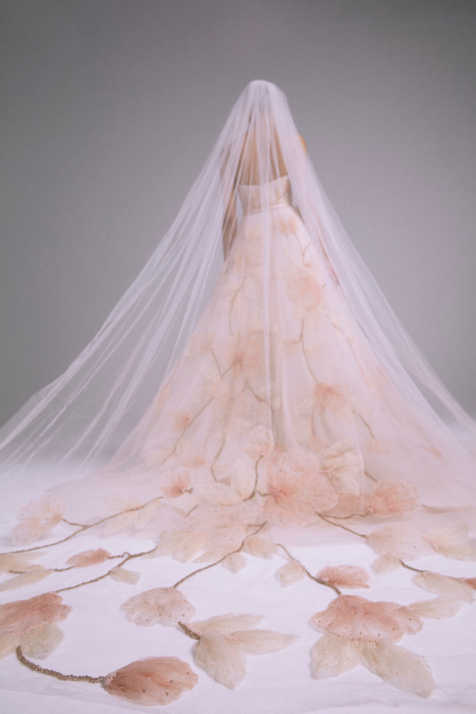 Product Dip-Dyed Floral Veil Image