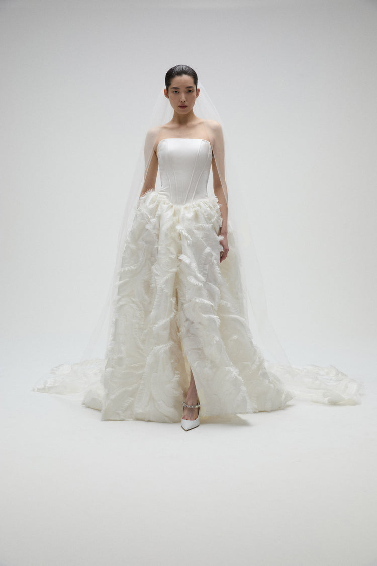 Oleander, dress from Collection Bridal by Amsale, Fabric: double-duchess-satin