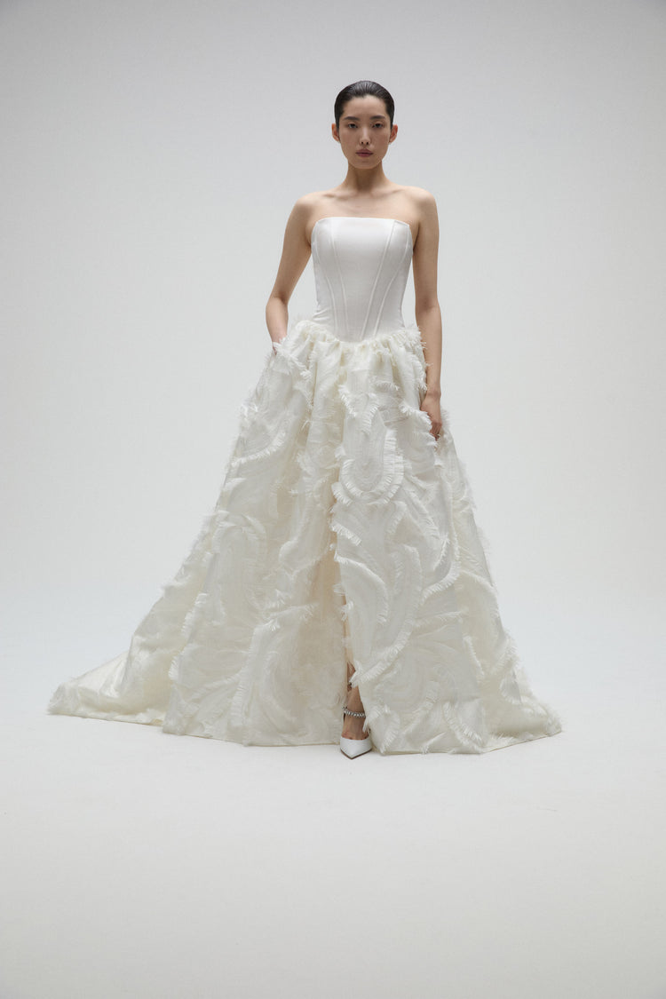 Oleander, dress from Collection Bridal by Amsale, Fabric: double-duchess-satin