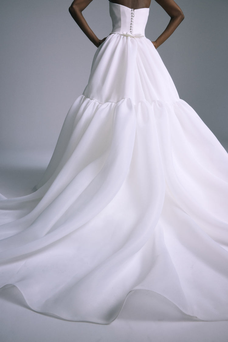 Toby, dress from Collection Bridal by Amsale, Fabric: gazar