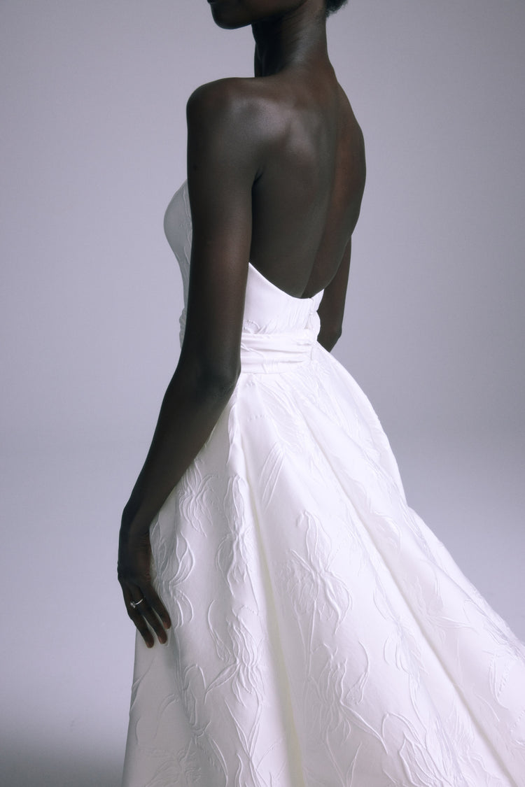 Akira, dress from Collection Bridal by Amsale, Fabric: jacquard