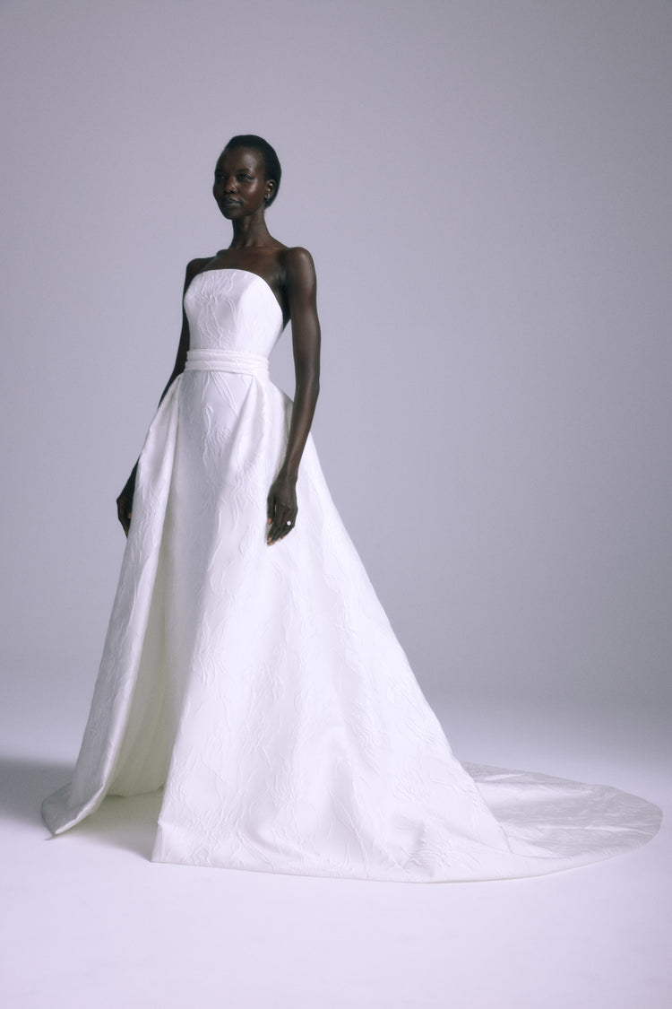 Akira, dress from Collection Bridal by Amsale, Fabric: jacquard
