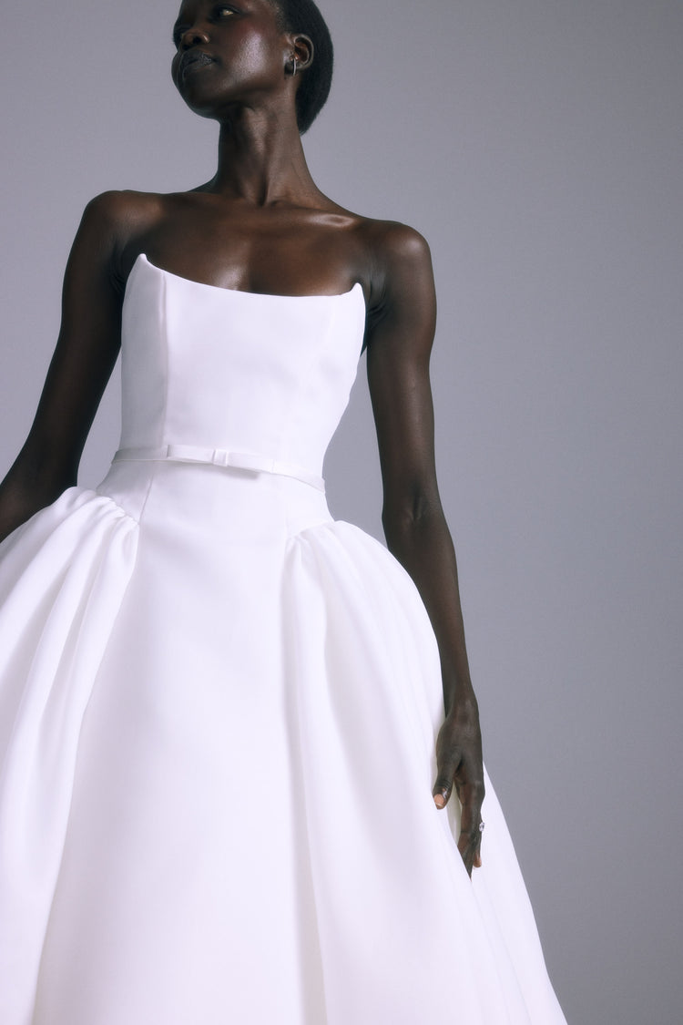 Camelia, dress from Collection Bridal by Amsale, Fabric: gazar