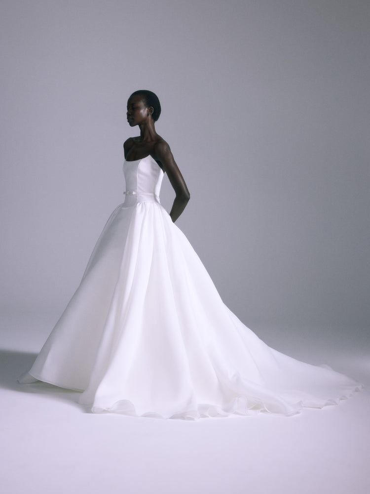 Camelia, dress from Collection Bridal by Amsale, Fabric: gazar