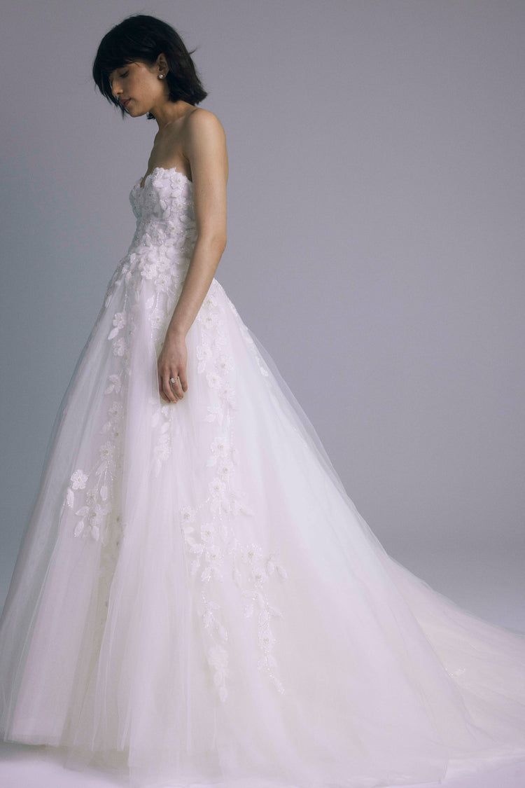 Delia, dress from Collection Bridal by Amsale, Fabric: embroidered-tulle