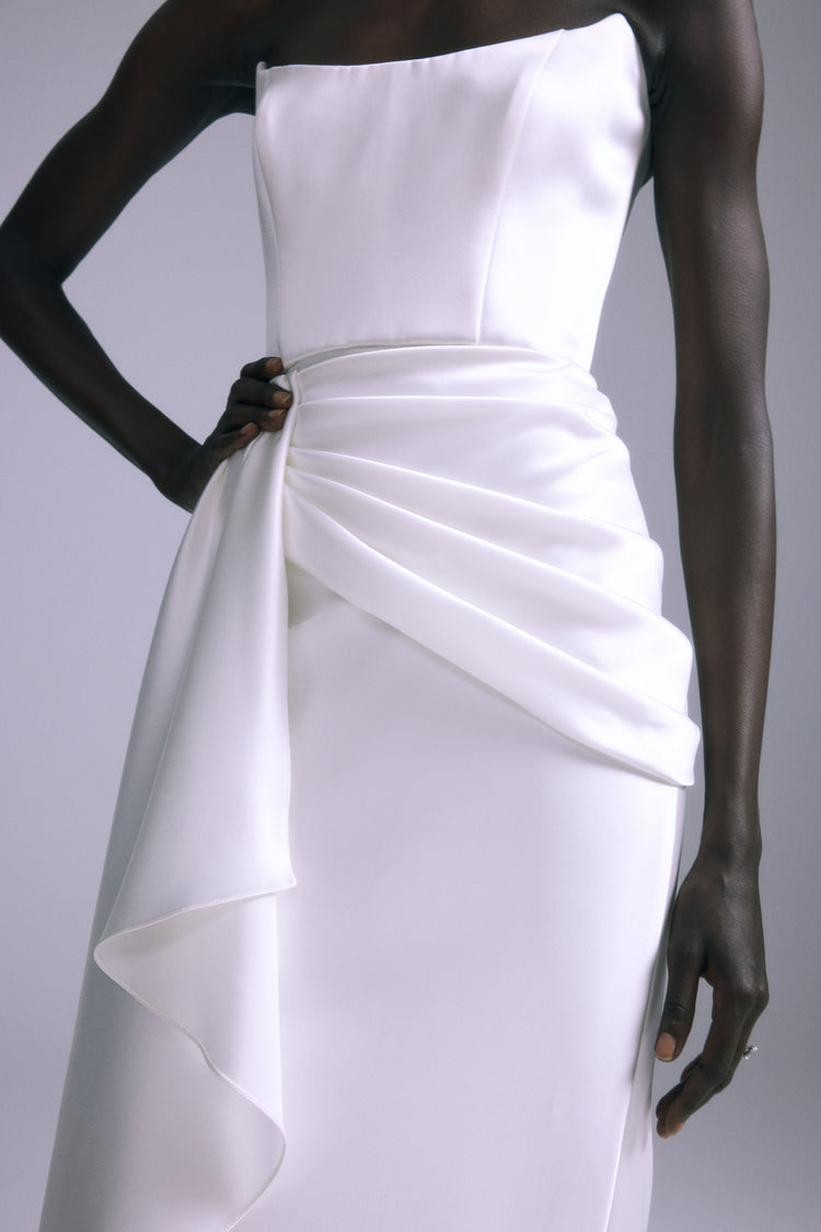 Satin Streamer, accessory from Collection Accessories by Amsale, Fabric: crepe