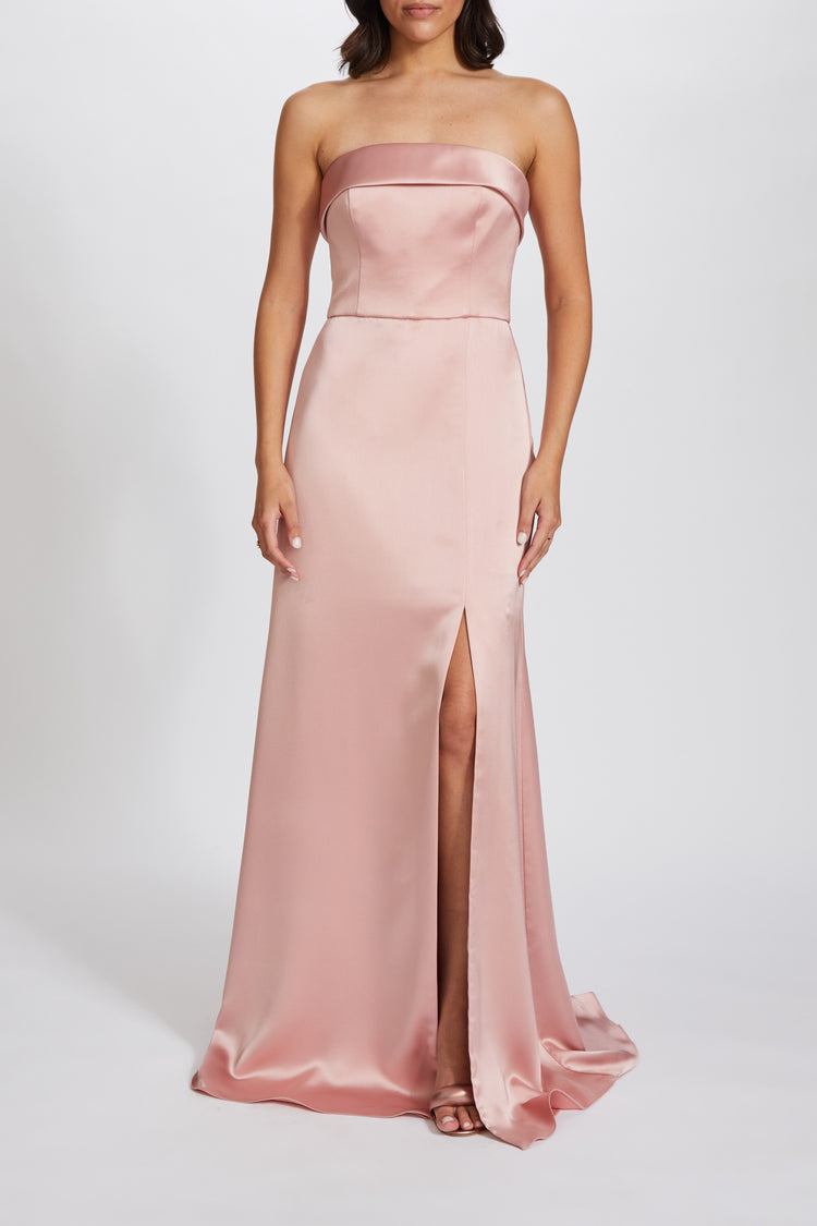 Alora, dress from Collection Bridesmaids by Amsale, Fabric: fluid-satin