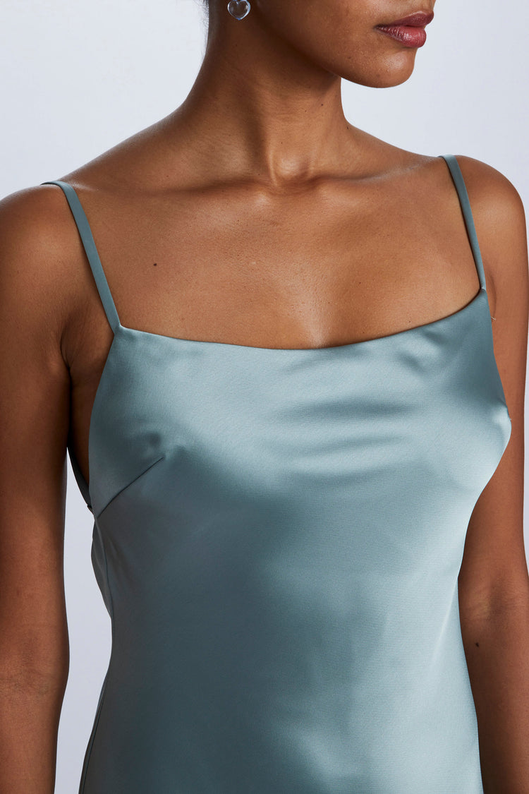 Andy, dress from Collection Bridesmaids by Amsale, Fabric: fluid-satin