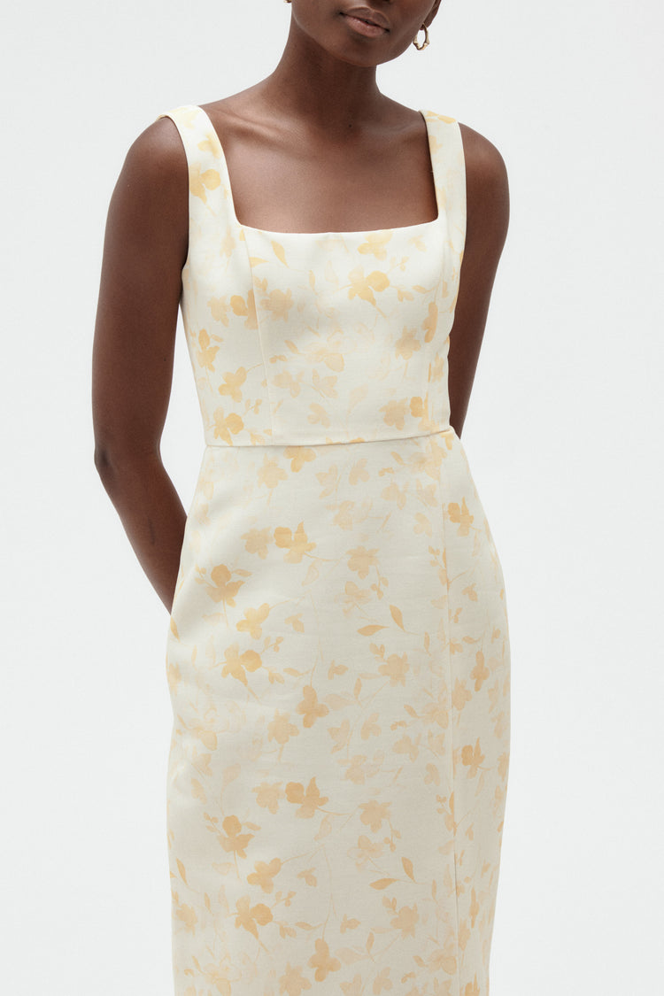 Connie, dress from Collection Bridesmaids by Amsale, Fabric: faille