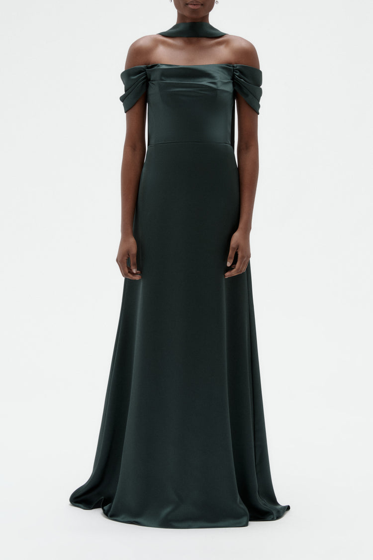 Daphne, dress from Collection Bridesmaids by Amsale, Fabric: fluid-satin