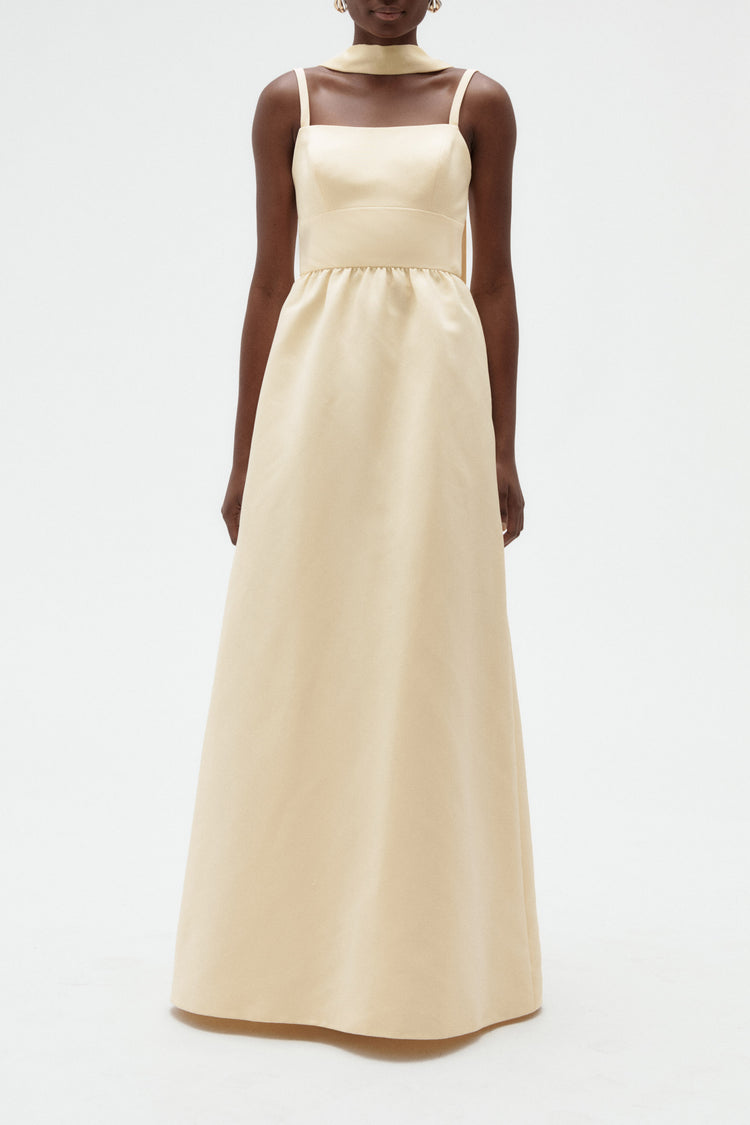 Fluid Satin Scarf, dress from Collection Bridesmaids by Amsale, Fabric: fluid-satin
