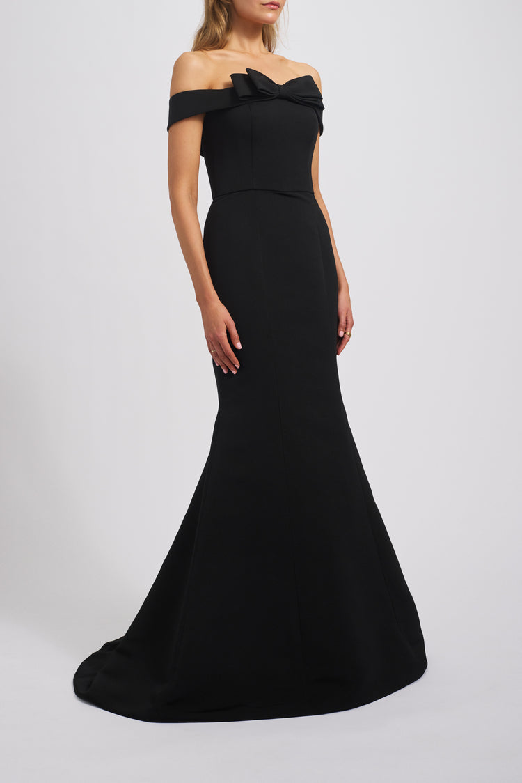 Juna, dress from Collection Bridesmaids by Amsale, Fabric: faille