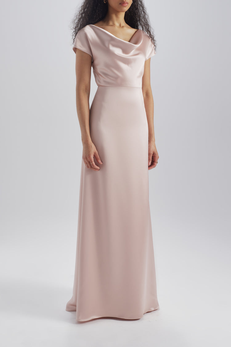 Marie, dress from Collection Bridesmaids by Amsale, Fabric: fluid-satin