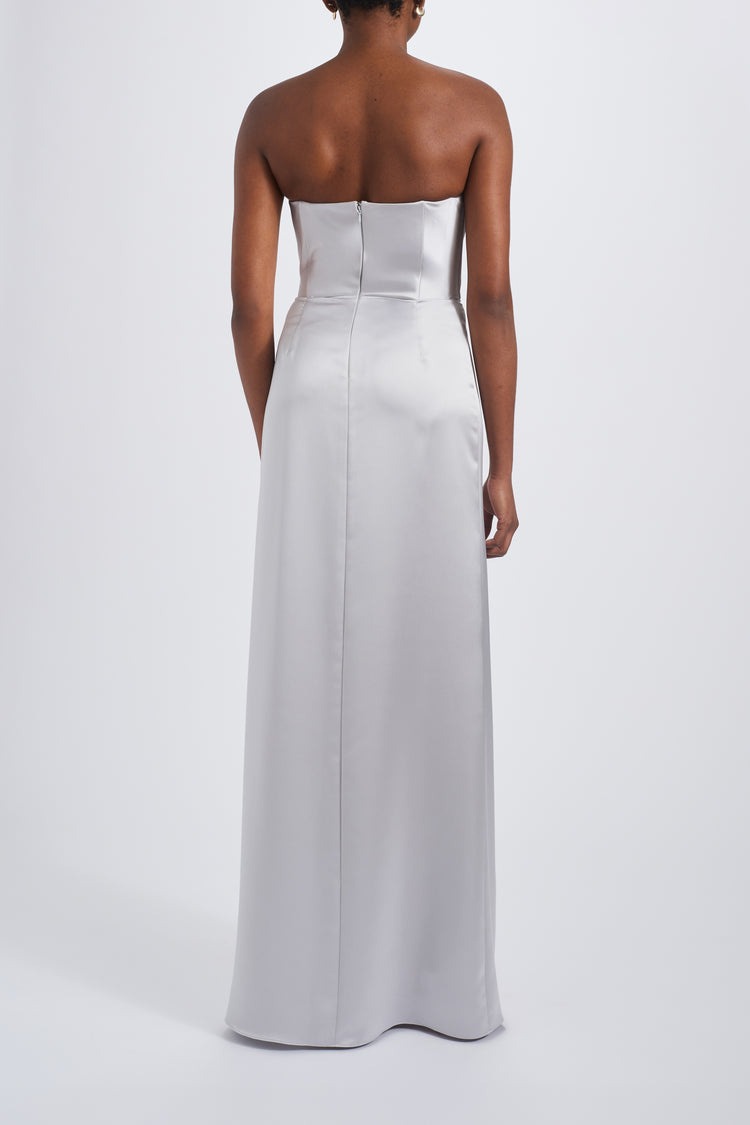 Sylva, dress from Collection Bridesmaids by Amsale, Fabric: fluid-satin