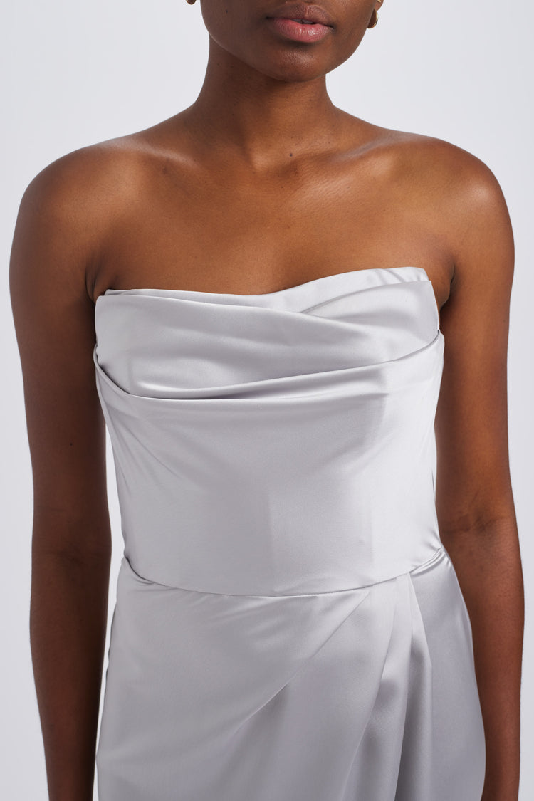 Sylva, dress from Collection Bridesmaids by Amsale, Fabric: fluid-satin