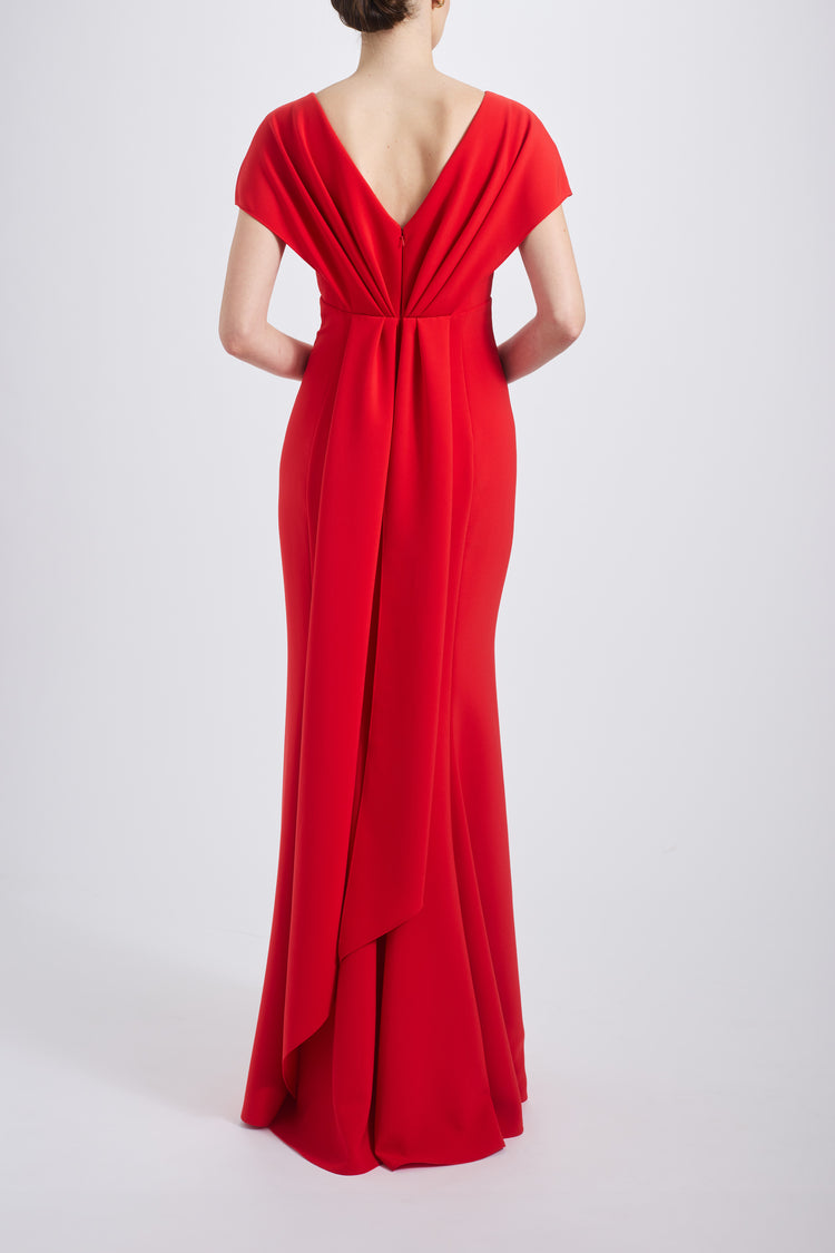 Italian Stretch Crepe  V-neck Gown, dress from Collection Evening by Amsale, Fabric: crepe