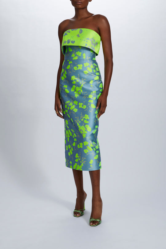 P703, $1,295, dress from Collection Evening by Amsale, Fabric: jacquard