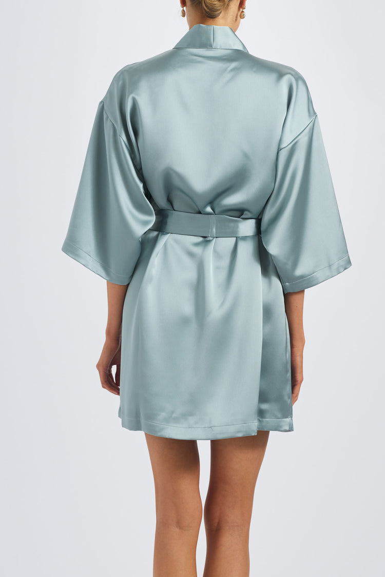 Fluid Satin Robes, dress from Collection Accessories by Amsale, Fabric: fluid-satin