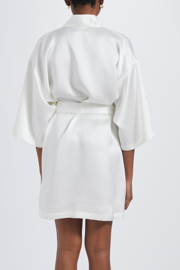 Fluid Satin Robes, dress from Collection Accessories by Amsale, Fabric: fluid-satin