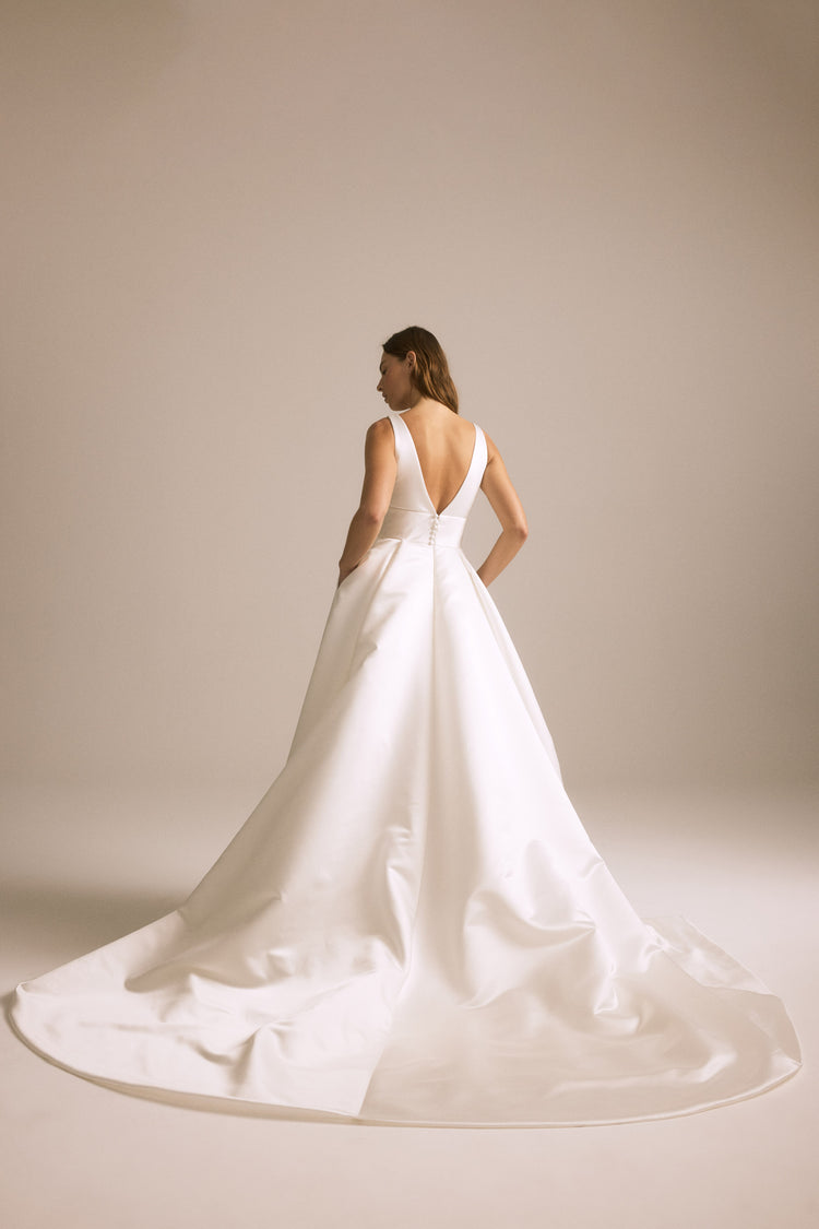 Benton, dress from Collection Bridal by Nouvelle Amsale