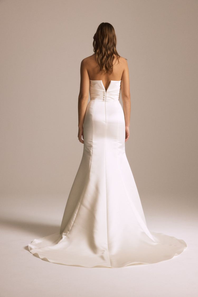 Image number 5: Indigo, back view