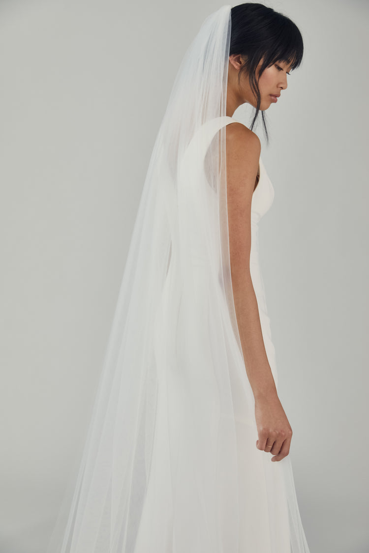 Chantilly Lace Veil, accessory from Collection Accessories by Nouvelle Amsale, Fabric: tulle