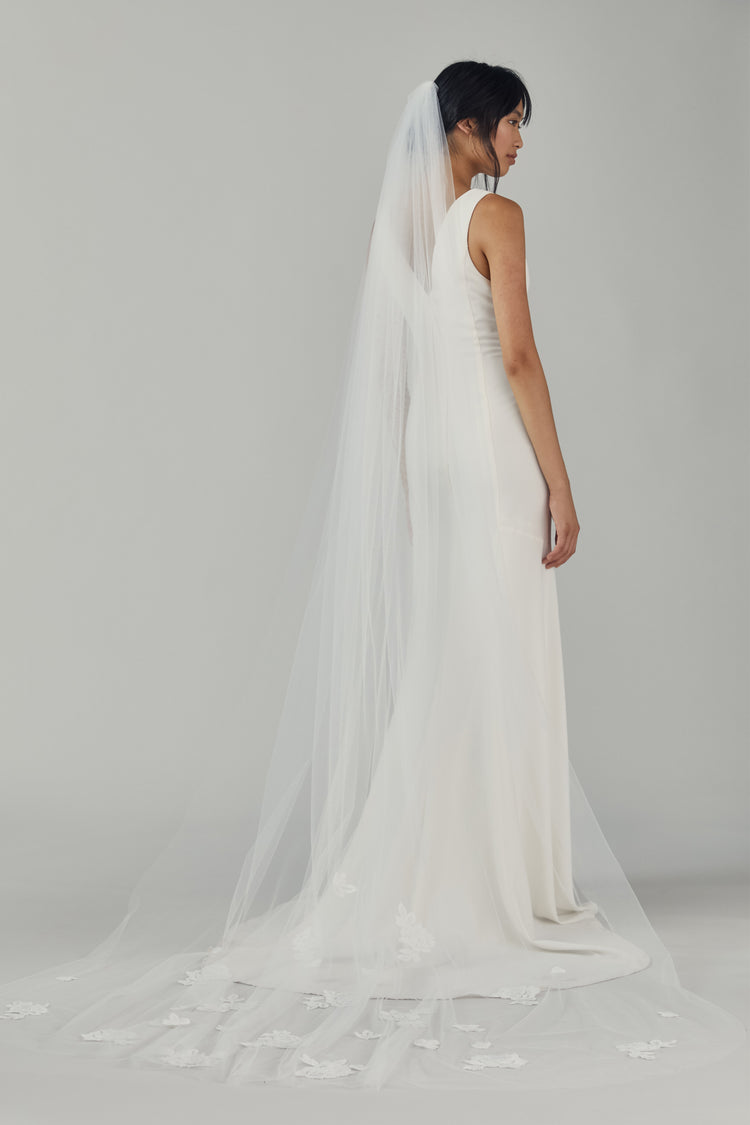 Petal Lace Cathedral Length Veil, accessory from Collection Accessories by Nouvelle Amsale, Fabric: tulle