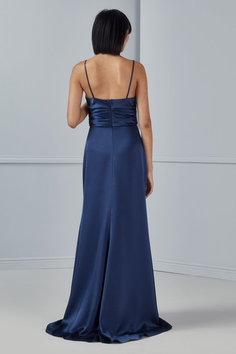 Cody, dress from Collection Bridesmaids by Amsale, Fabric: fluid-satin