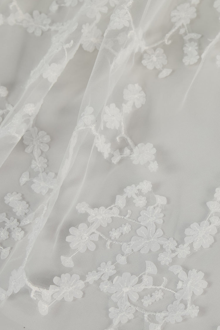 Sakura Blossoms Butterfly Veil, accessory from Collection Accessories by Nouvelle Amsale, Fabric: tulle