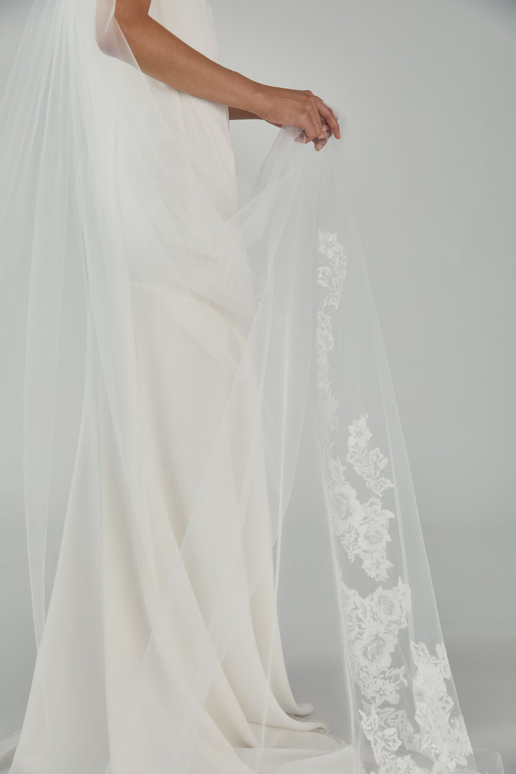 Cathedral Length Veil with Sequin Lace Border, accessory from Collection Accessories by Nouvelle Amsale, Fabric: tulle