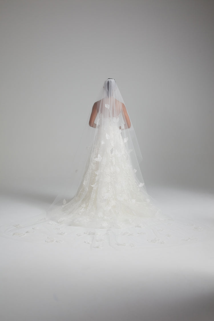 3D leaf cathedral veil, accessory from Collection Accessories by Amsale, Fabric: embellished-tulle