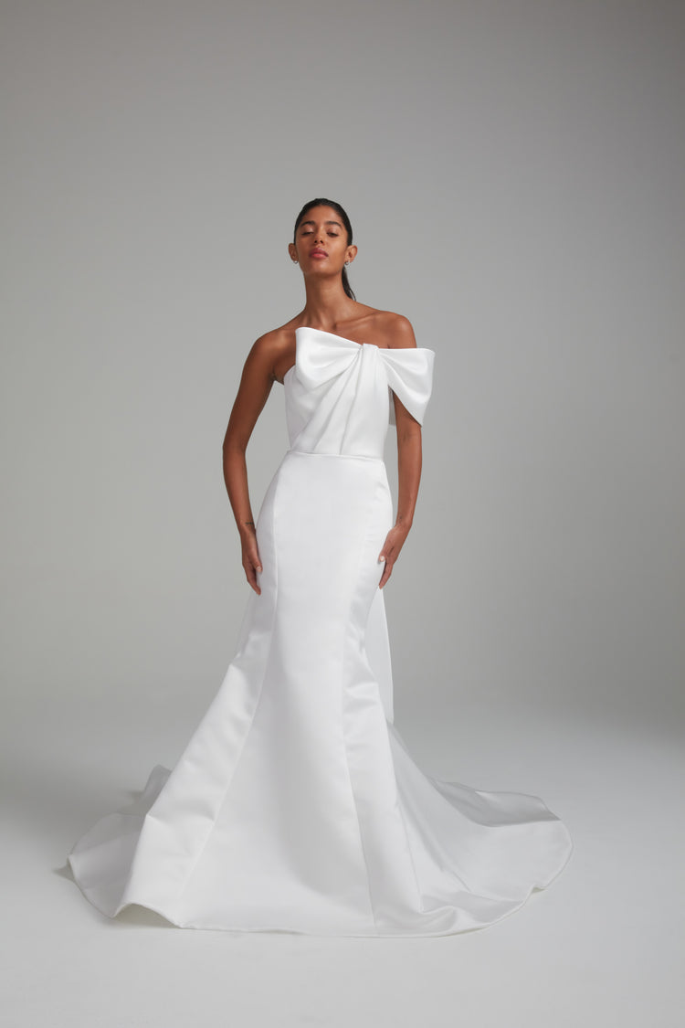 Nori, dress from Collection Bridal by Amsale, Fabric: duchess-satin