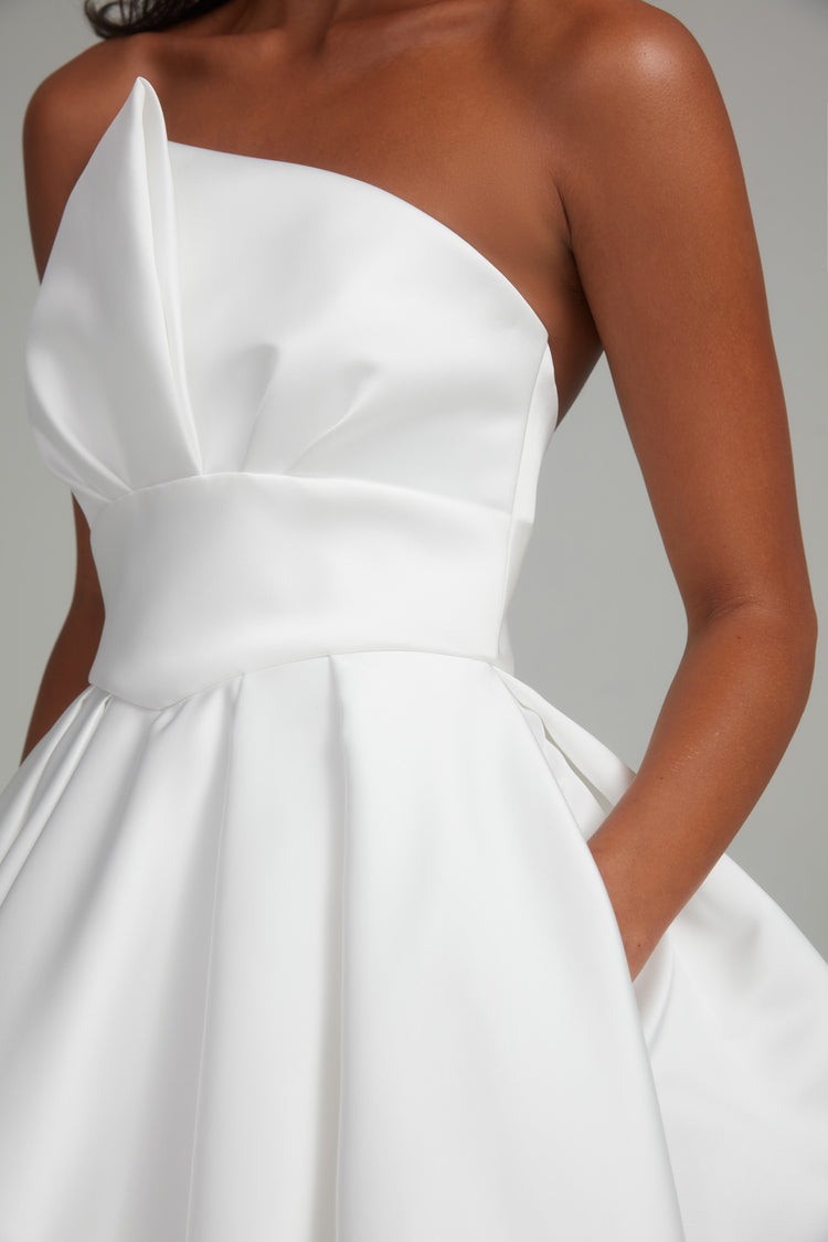 Rhodes, dress from Collection Bridal by Amsale, Fabric: duchess-satin