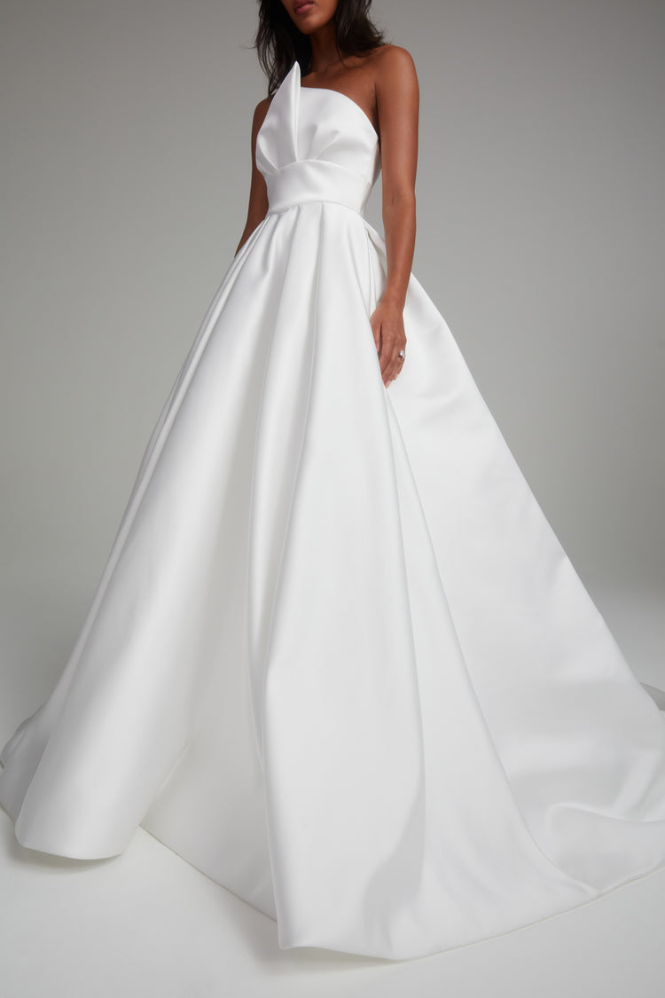 Rhodes, dress from Collection Bridal by Amsale, Fabric: duchess-satin