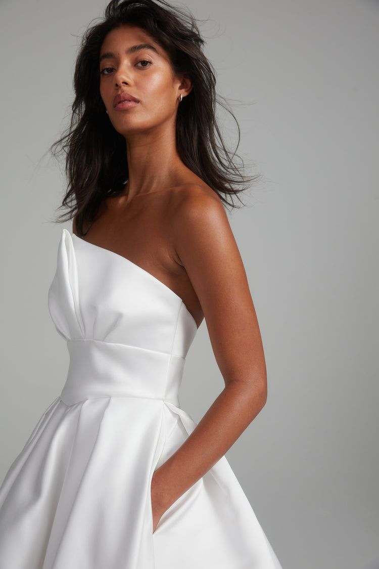Rhodes, dress from Collection Bridal by Amsale, Fabric: duchess-satin
