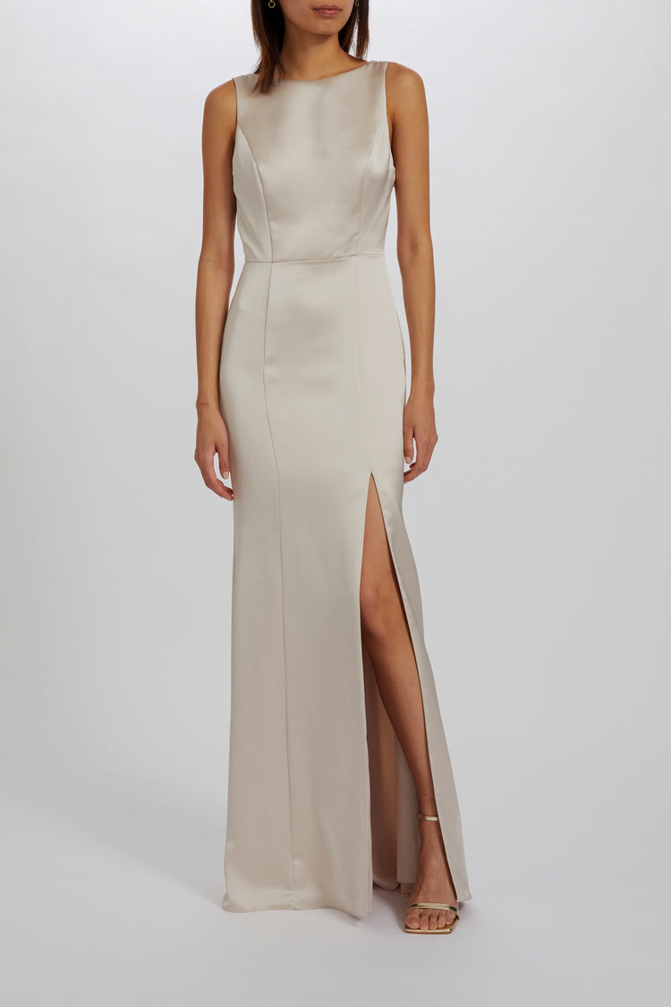 Leslie, dress from Collection Bridesmaids by Amsale, Fabric: fluid-satin