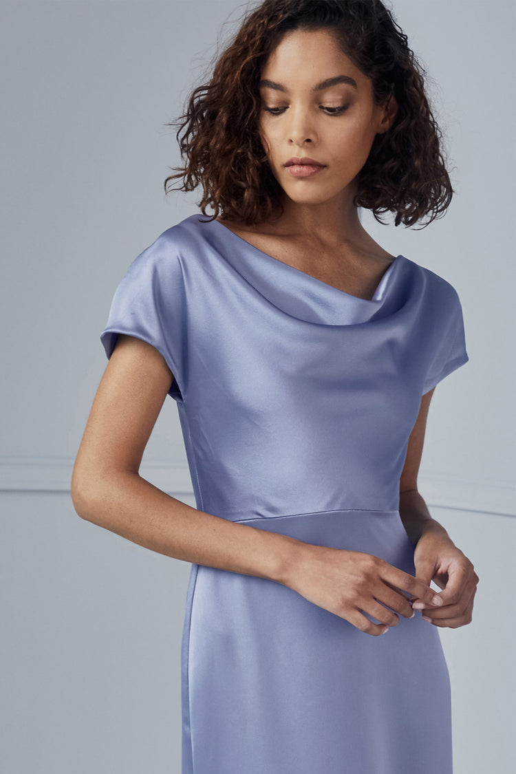 Marie, dress from Collection Bridesmaids by Amsale, Fabric: fluid-satin