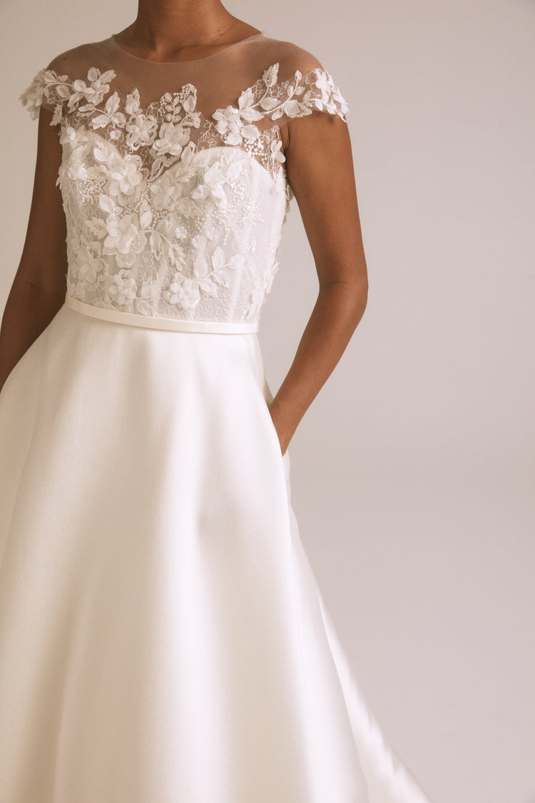 Alice, dress from Collection Bridal by Nouvelle Amsale, Fabric: 3d-floral-embellished-illusion-tulle-and-mikado