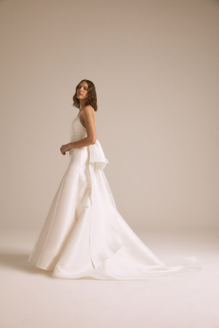 Golda, dress from Collection Bridal by Nouvelle Amsale, Fabric: mikado