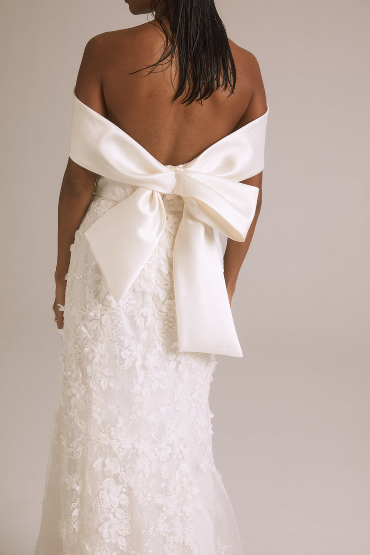 Jana, dress from Collection Bridal by Nouvelle Amsale, Fabric: 3d-floral-embellished-illusion-tulle-and-mikado