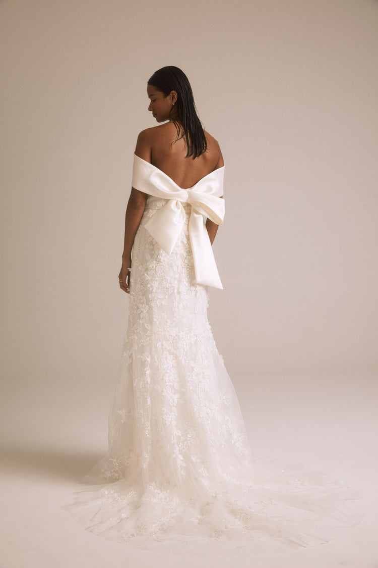 Jana, dress from Collection Bridal by Nouvelle Amsale, Fabric: 3d-floral-embellished-illusion-tulle-and-mikado